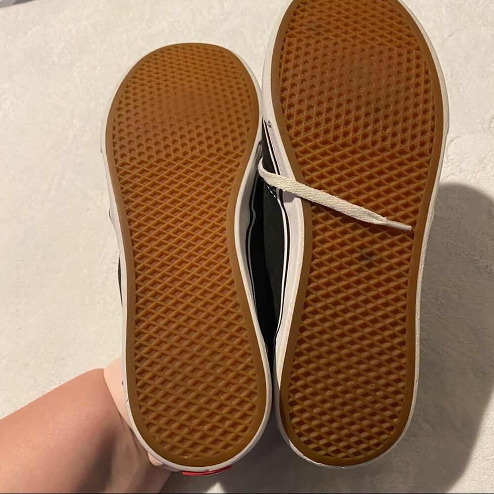 Vans Off the Wall Black w/ White Sneakers Size 8 Low Tops Lace Up Shoes Skater - Picture 6 of 9